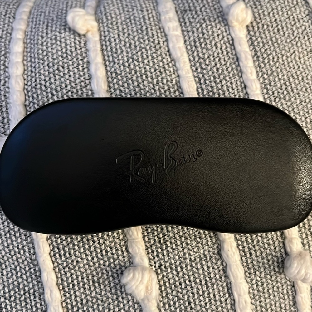 Ray ban sunglasses case